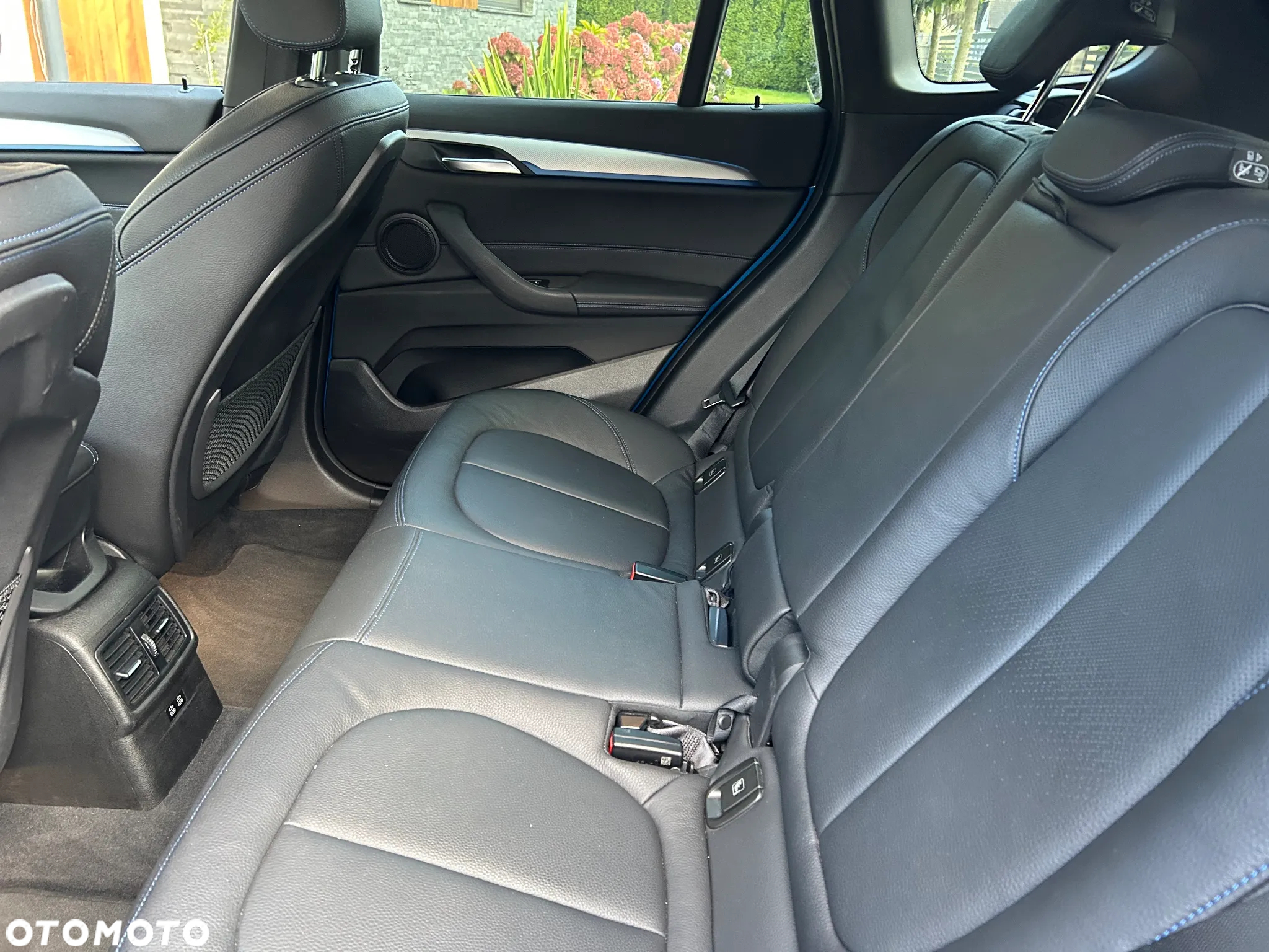 BMW X1 xDrive25e M Sport - 12