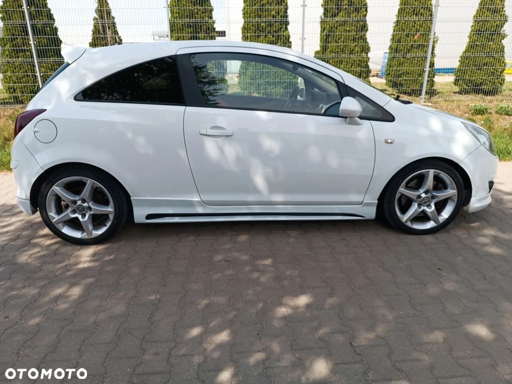 Opel Corsa 1.6 Turbo GSi - 6