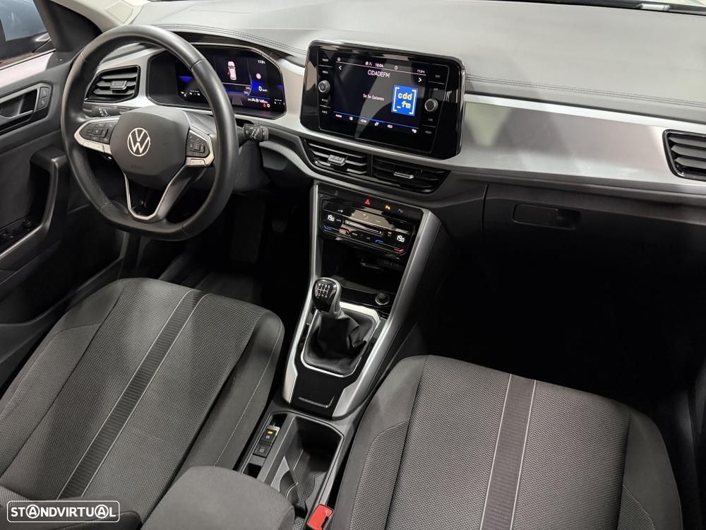 VW T-Roc 1.0 TSI Urban - 24