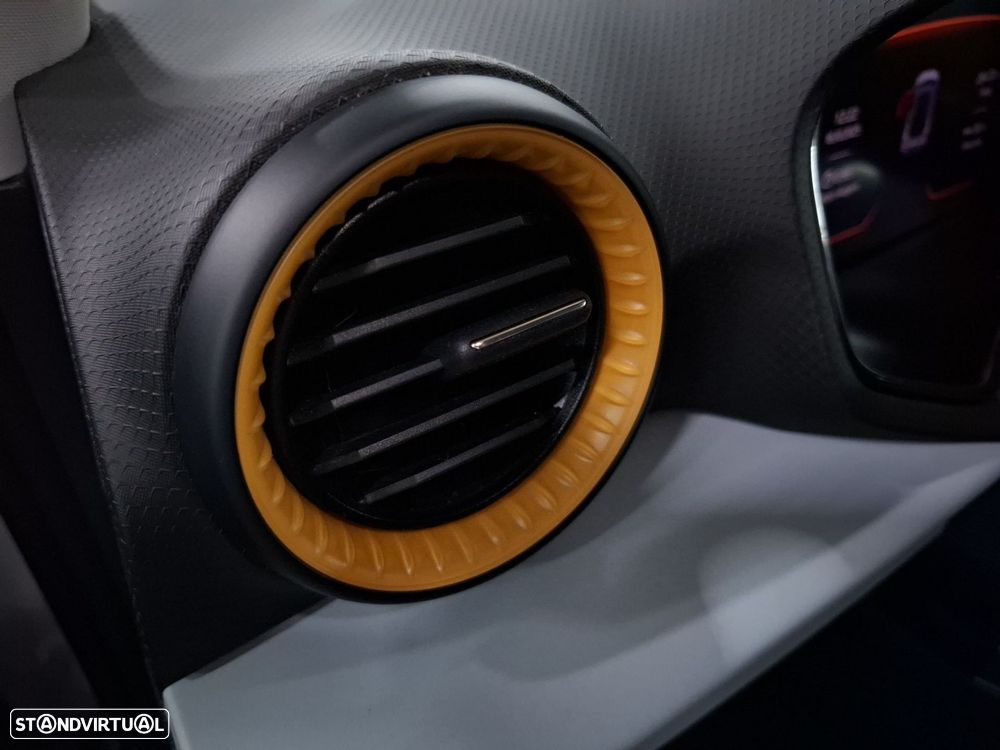 SEAT Arona 1.0 TSI Style DSG - 24