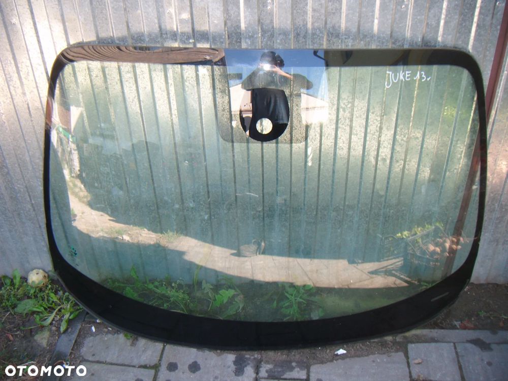 nissan juke F15  szyba przód czołowa - 1