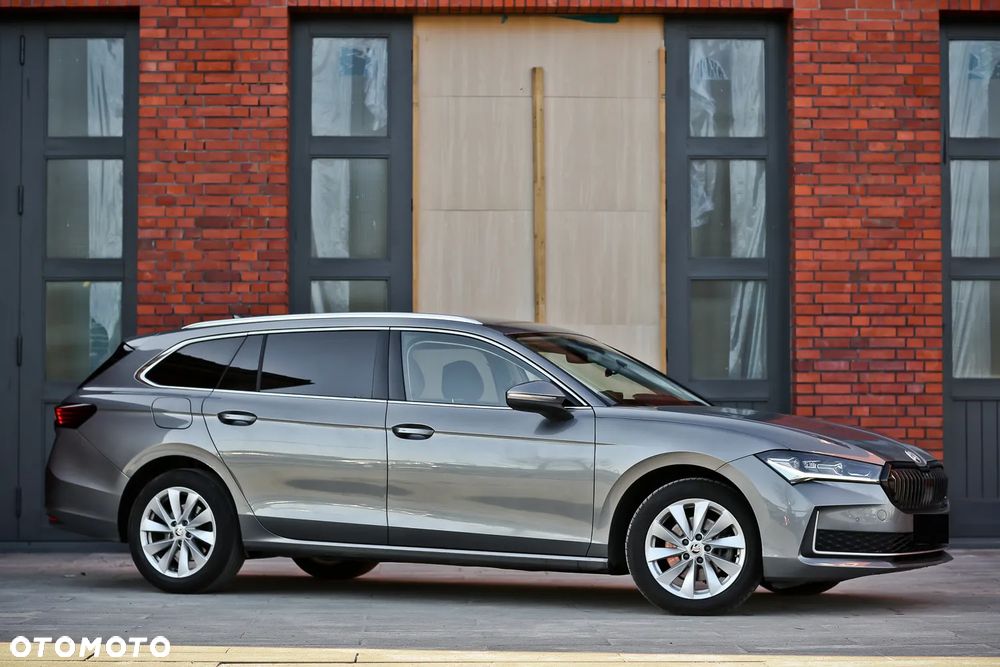 Skoda Superb 2.0 TDI SCR Selection DSG - 3