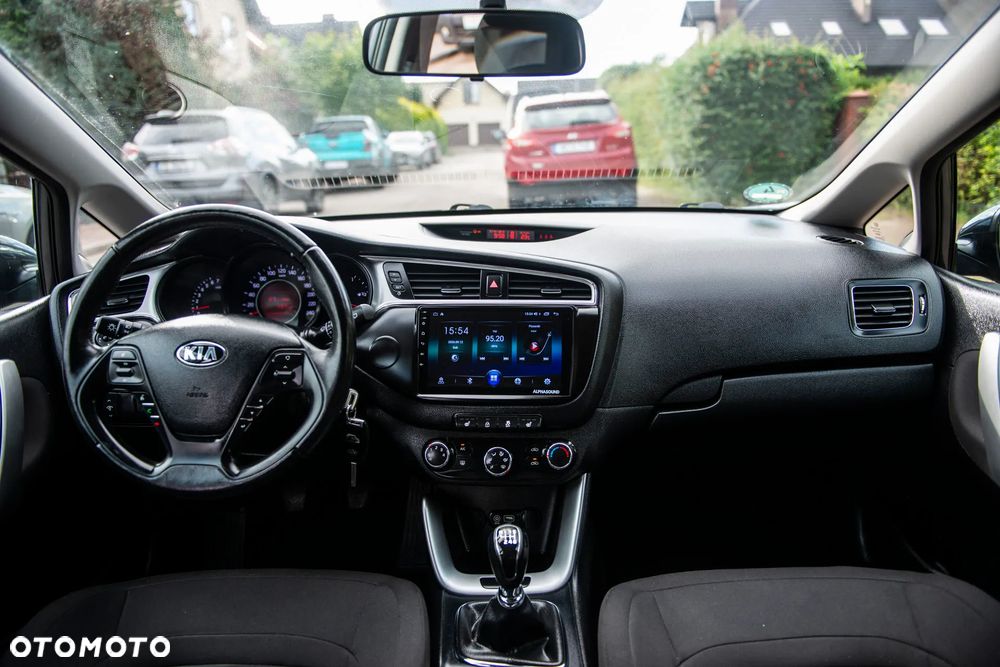 Kia Ceed 1.4 CVVT Edition 7 - 29