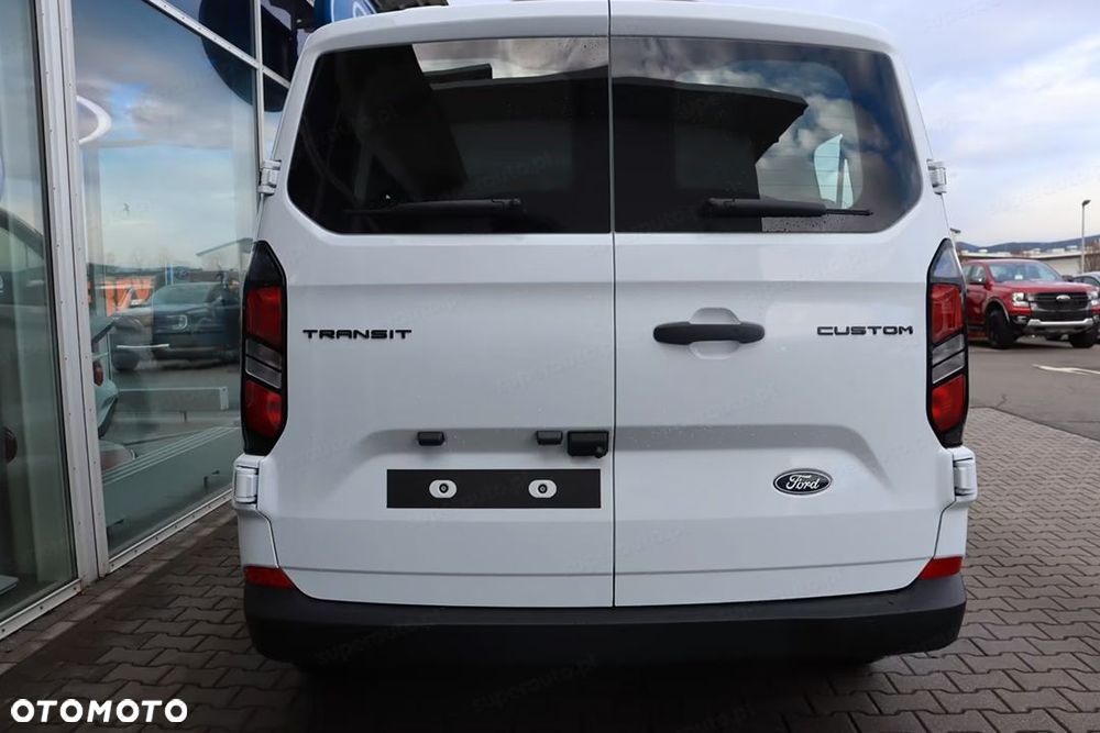 Ford Transit Custom - 7