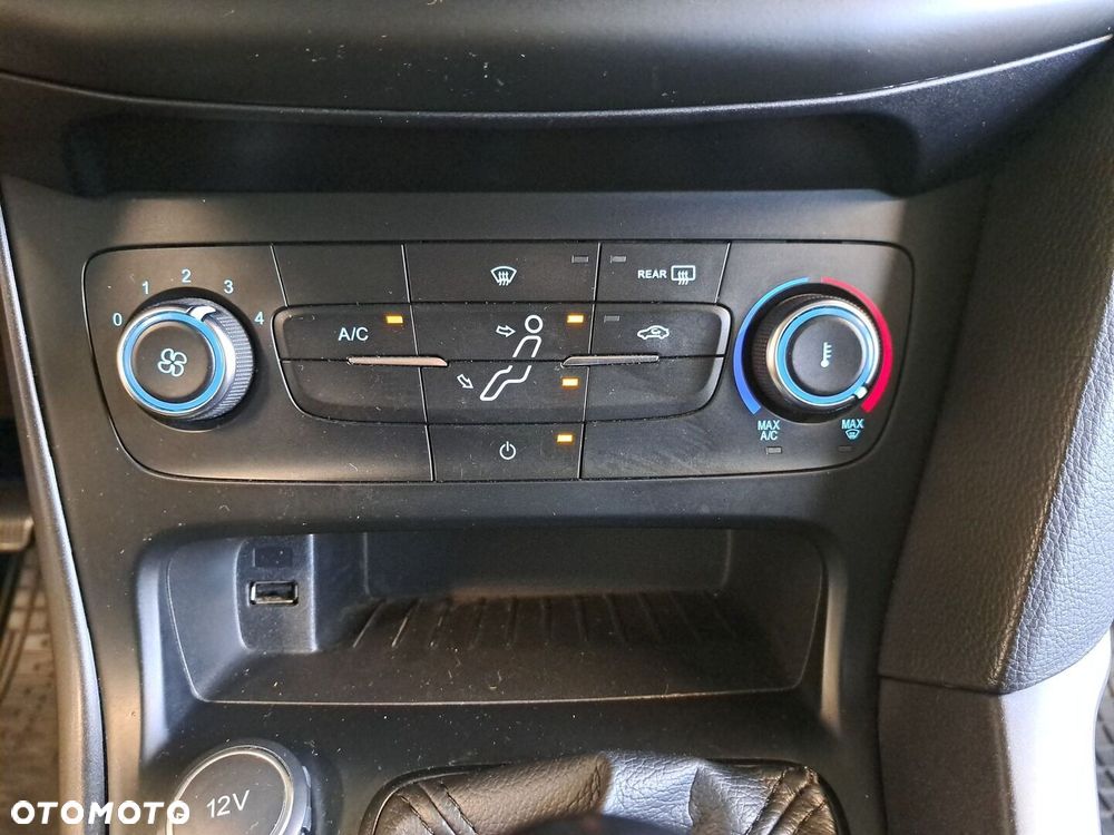 Ford Focus 1.6 Trend - 22