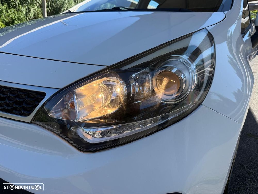 Kia Rio 1.1 CRDi - 14
