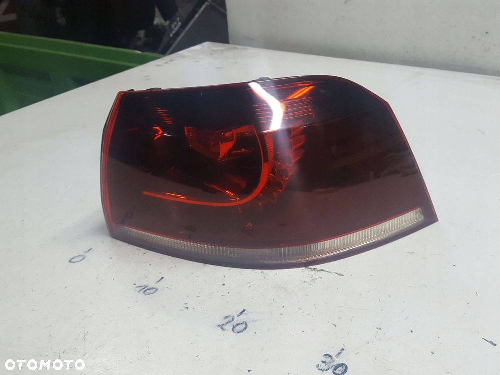 VW GOLF 6 VI 09-13r CABRIO LAMPA LED PRAWA TYŁ - 2