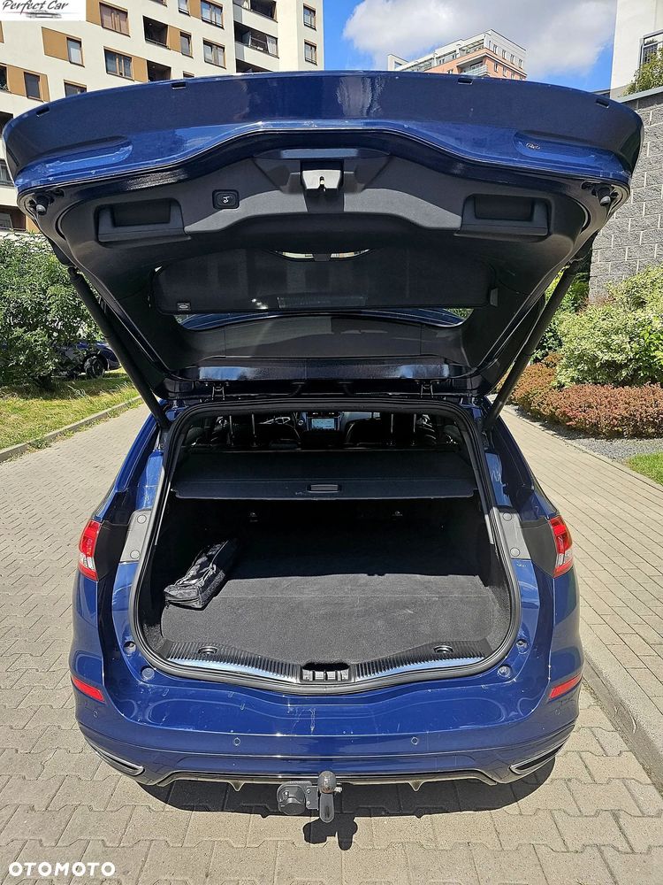 Ford Mondeo 2.0 Hybrid ST-Line Plus - 35