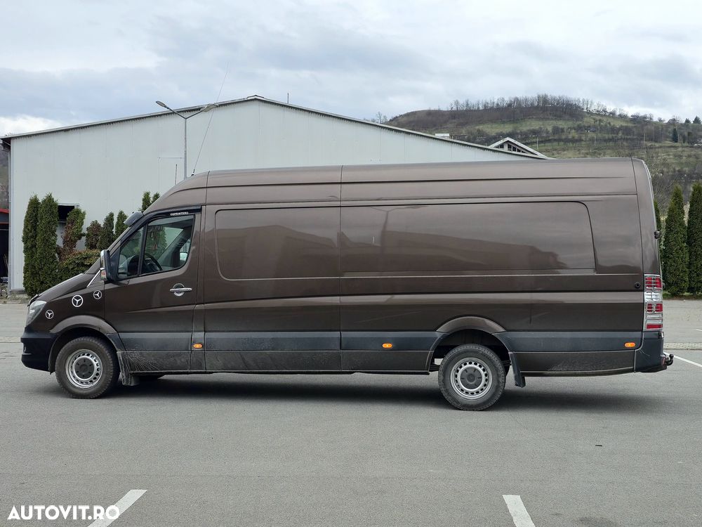 Mercedes-Benz Sprinter - 12