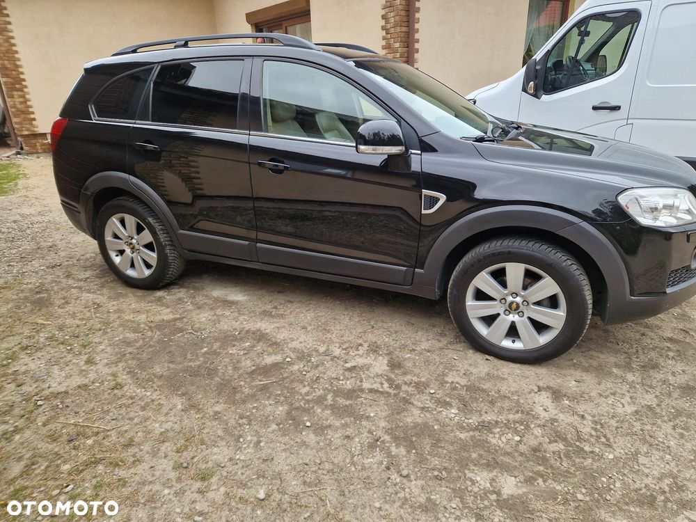 Chevrolet Captiva 2.0 d LT base - 1