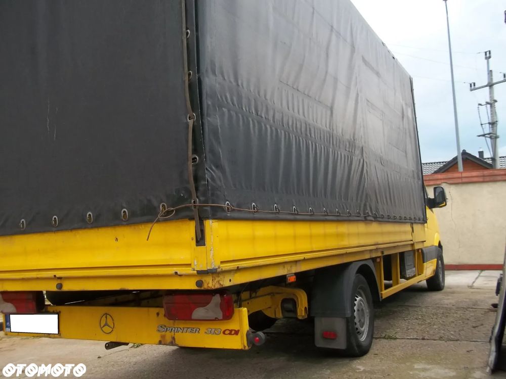 Mercedes-Benz SPRINTER - 13