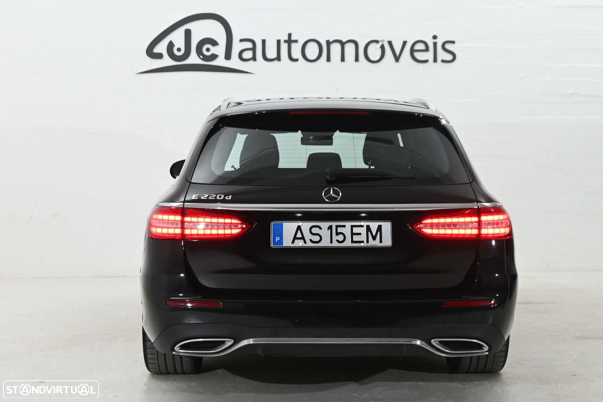 Mercedes-Benz E 220 d AMG Line 7L - 8