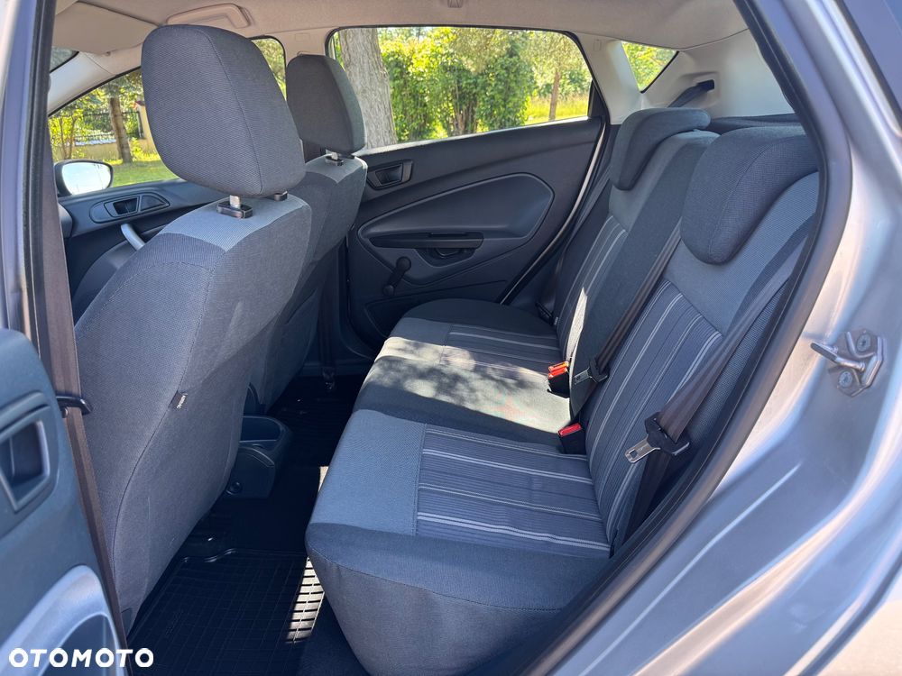 Ford Fiesta 1.4 Champions Edition - 19