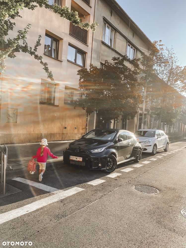 Toyota Yaris ver-gr-1-6-dynamic - 6