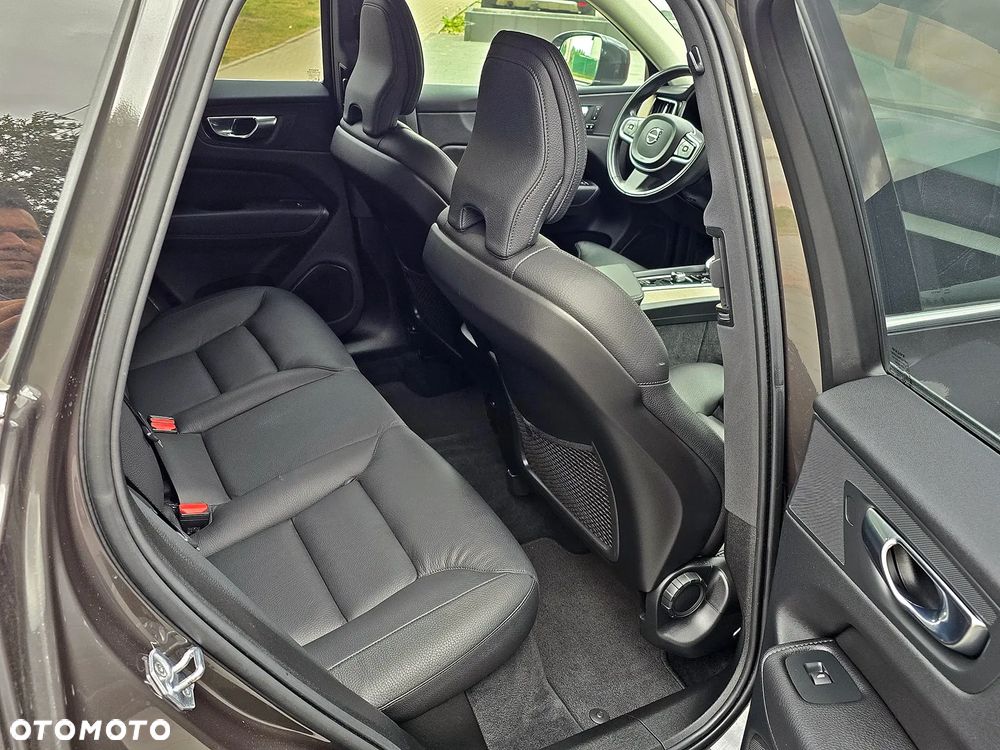 Volvo XC 60 B4 D Geartronic Inscription - 18
