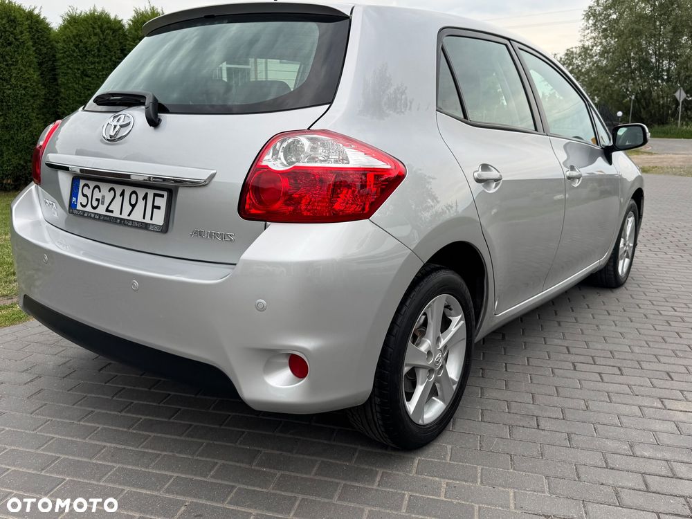 Toyota Auris - 28