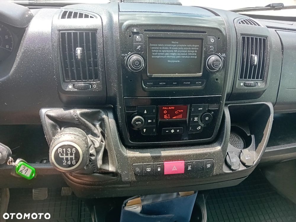 Peugeot Boxer Brygadówka - 24