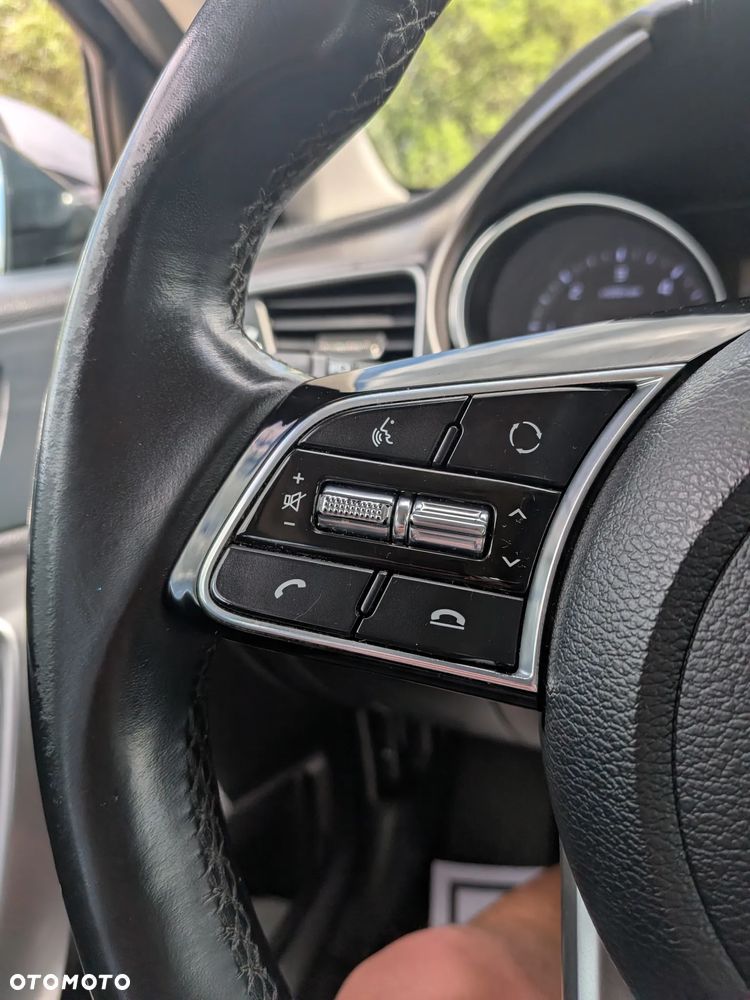 Kia Ceed 1.6 CRDi SCR L Business Line - 33