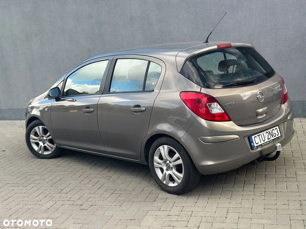 Opel Corsa - 5