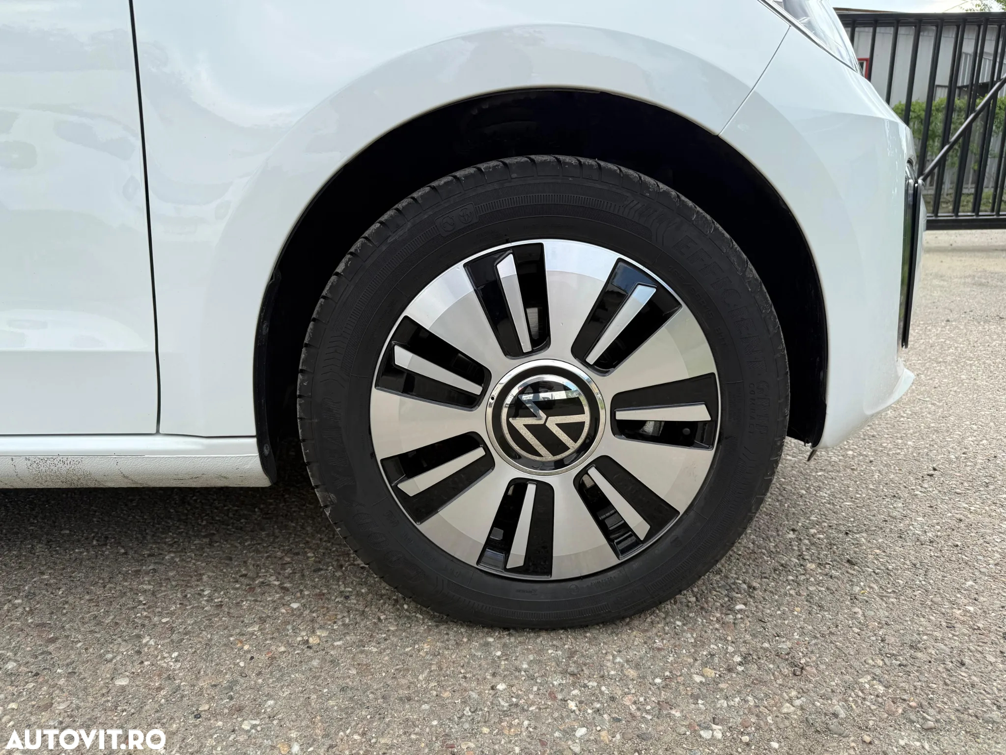 Volkswagen up! e-up! 32.3 kWh - 19