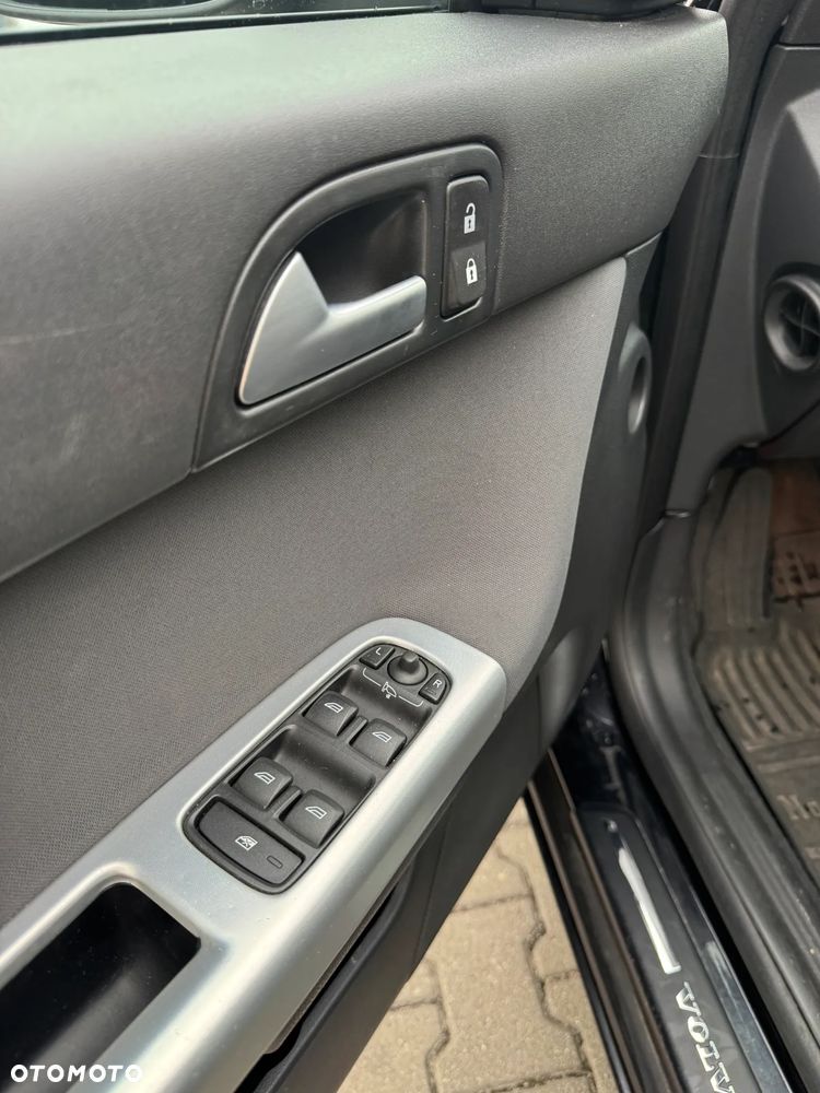 Volvo V50 DPF D2 Momentum - 15