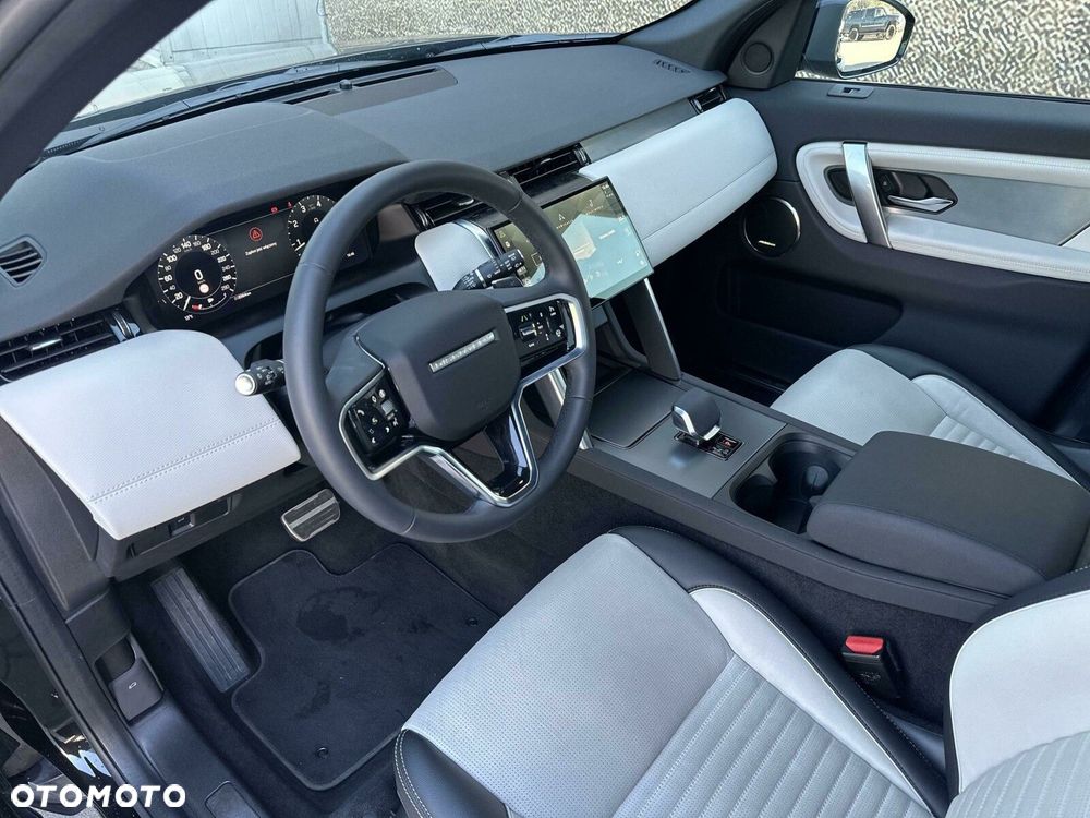 Land Rover Discovery Sport 2.0 P200 mHEV Dynamic SE - 16