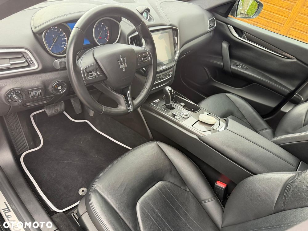 Maserati Ghibli GranSport - 5