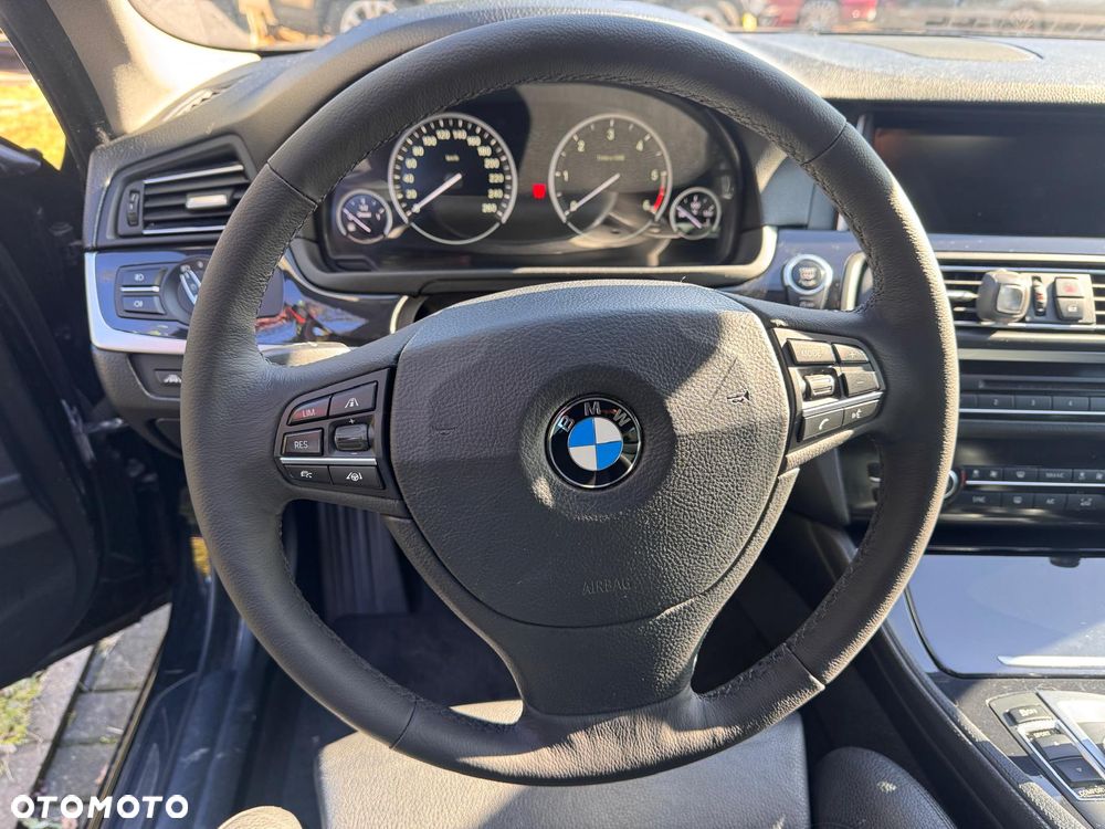 BMW Seria 5 525d Modern Line - 8