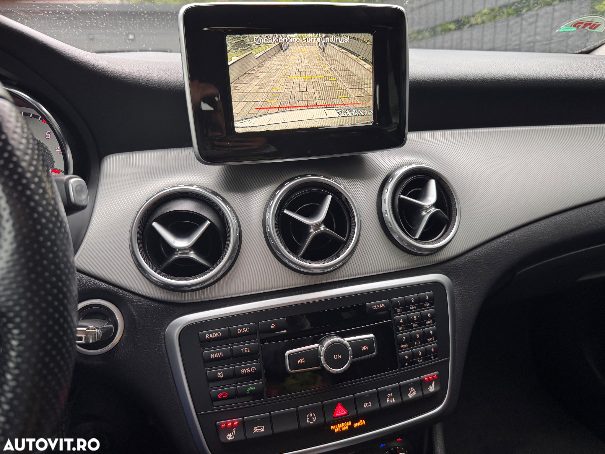 Mercedes-Benz GLA 220 CDI 4Matic 7G-DCT Urban - 36