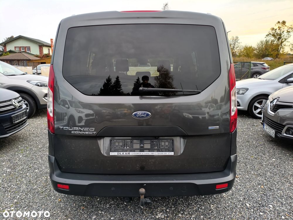 Ford Tourneo Connect Grand - 10