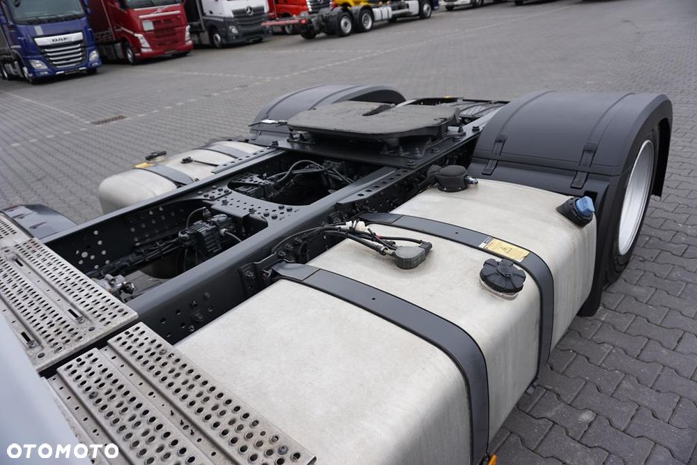Mercedes-Benz ACTROS / 1845 / E 6 / MP 5 / ACC / MEGA / LOW DECK / RETARDER / BIG SPACE - 35