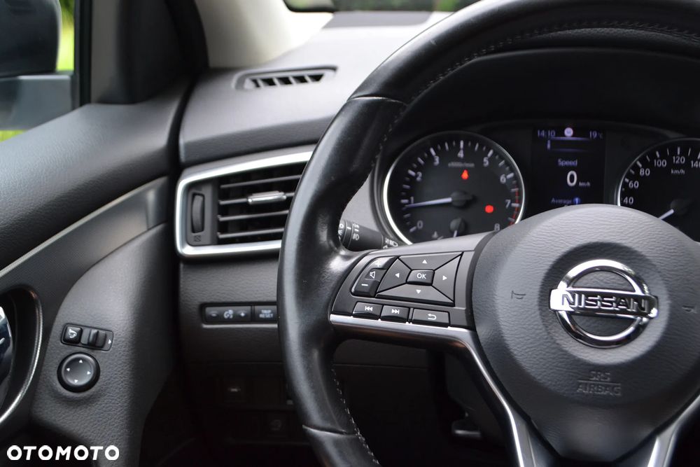 Nissan Qashqai - 32