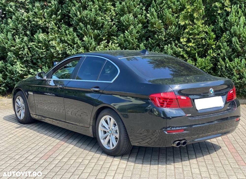 BMW Seria 5 525d xDrive - 3