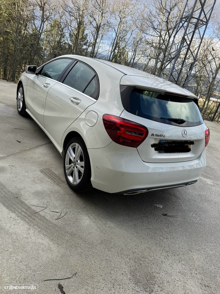Mercedes-Benz A 180 d Fleet Pack Urban - 4