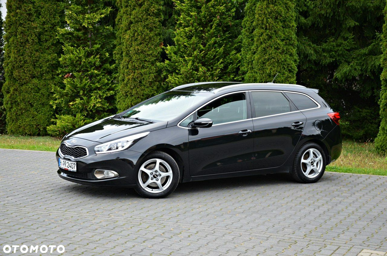 Kia Ceed 1.6 CRDi 128 Platinum Edition - 16