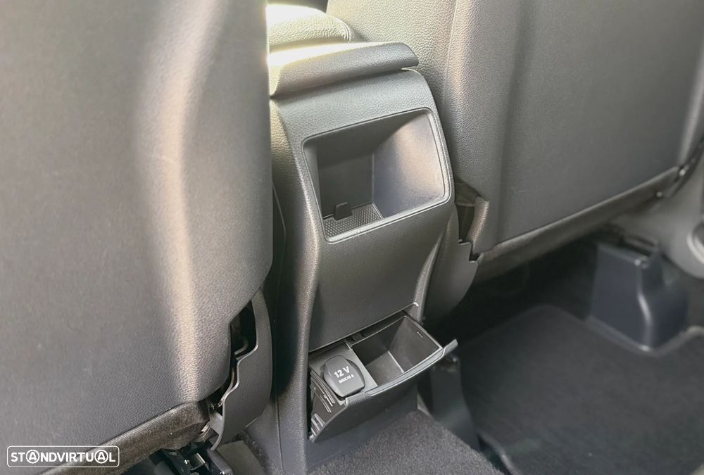 Mercedes-Benz B 180 d Style - 31