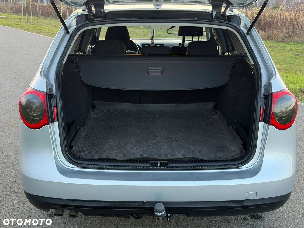 Volkswagen Passat Variant 1.9 TDI DPF Comfortline - 9