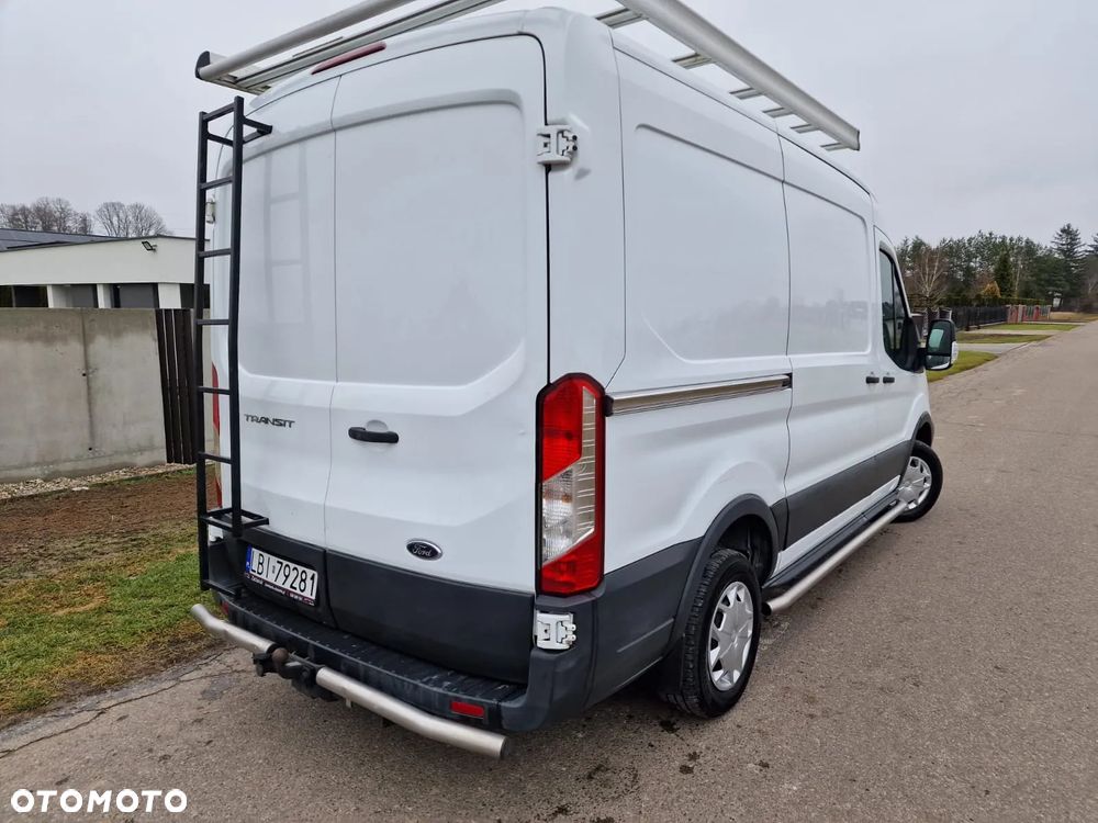 Ford Transit - 12