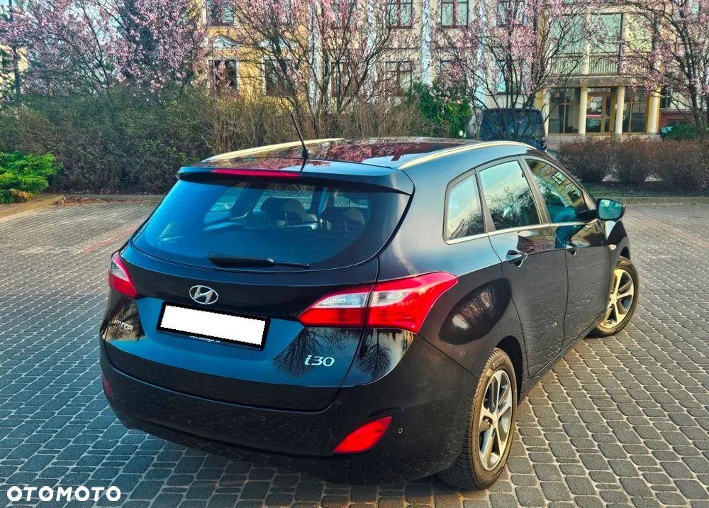 Hyundai i30 1.4 Select - 6