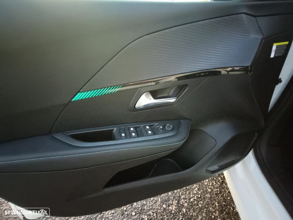 Peugeot e-208 Elektromotor 136 Business - 21