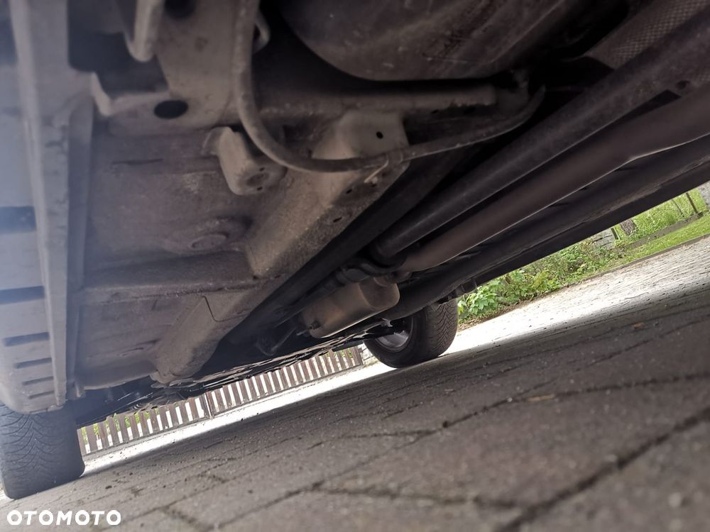 Fiat Sedici 1.9 Multijet DPF 4x4 Dynamic - 15