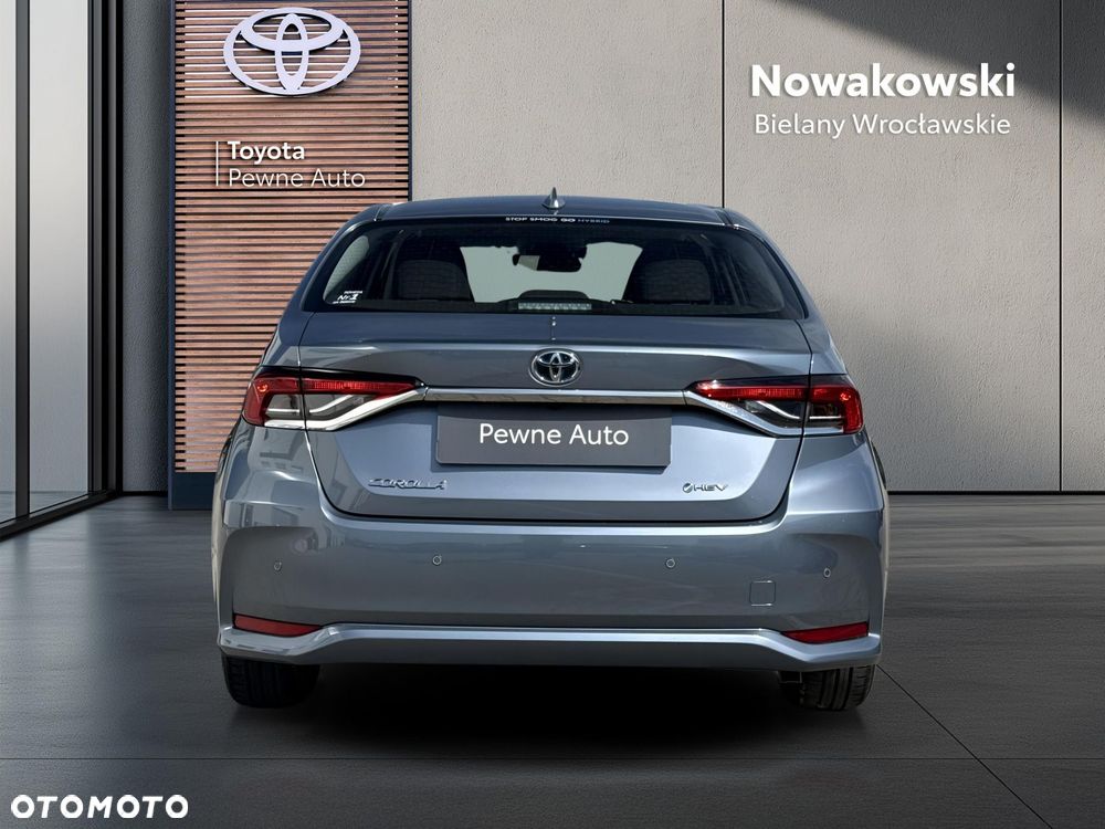 Toyota Corolla 1.8 Hybrid Comfort - 5