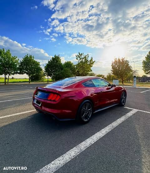 Ford Mustang 2.3 EcoBoost Aut. - 2