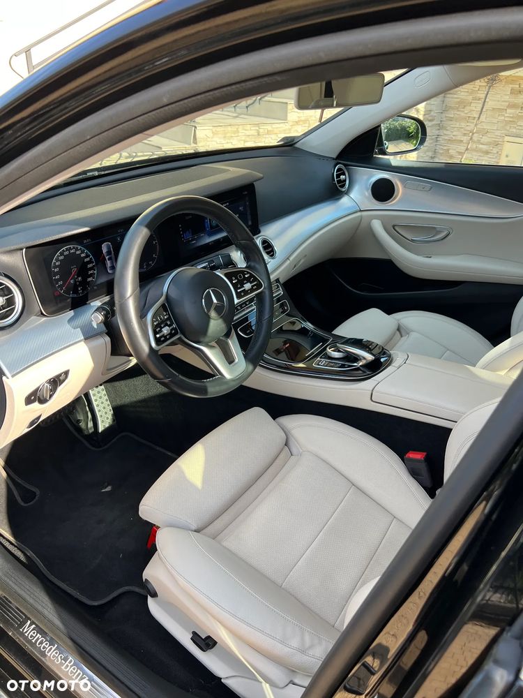 Mercedes-Benz Klasa E 200 d Business Edition 9G-TRONIC - 9