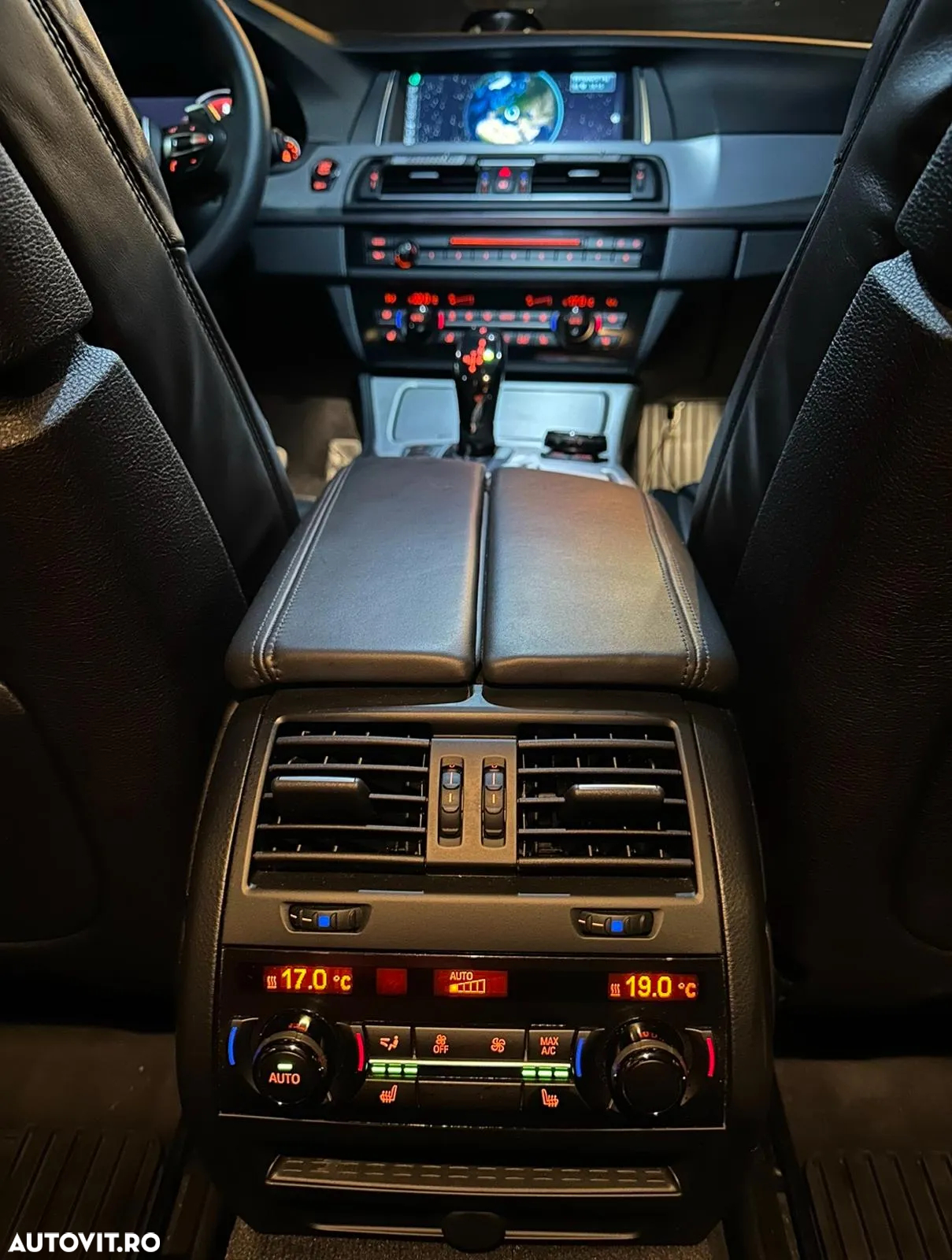 BMW Seria 5 535d xDrive Aut. Luxury Line - 32