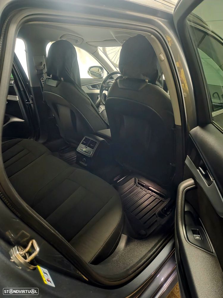 Audi A4 Avant 35 TDI S tronic S line - 13