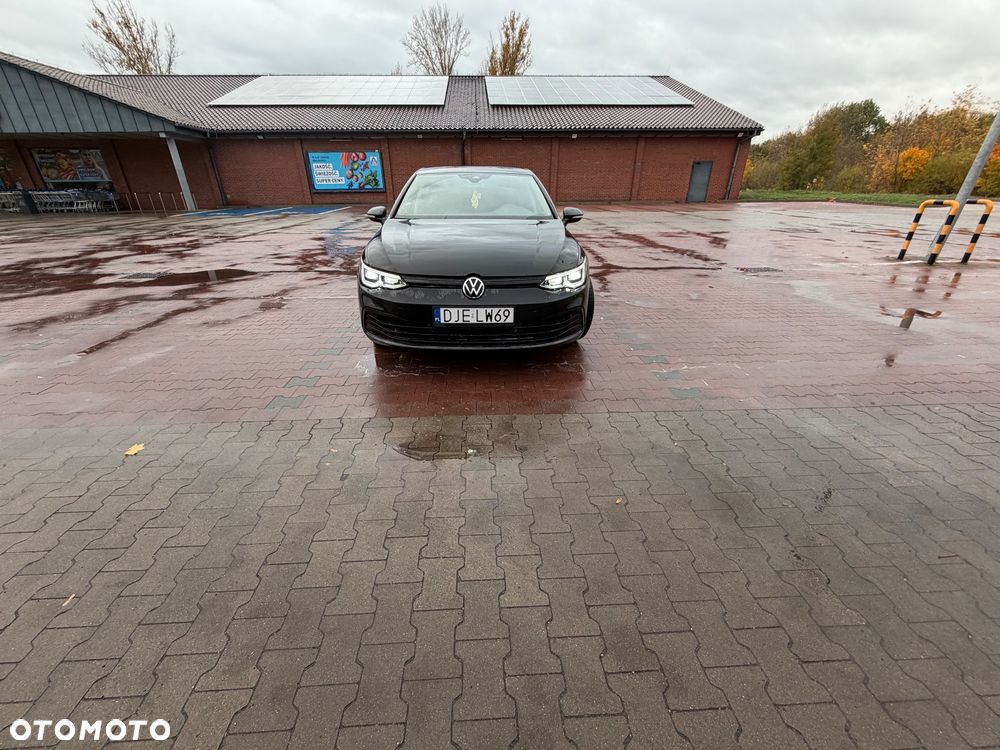 Volkswagen Golf - 11