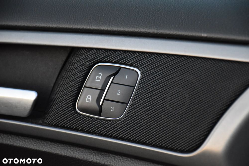 Ford Mondeo 2.0 TDCi Bi-Turbo Titanium PowerShift - 34