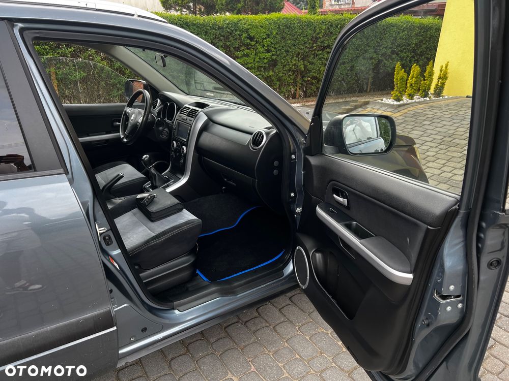 Suzuki Grand Vitara 1.9 DDiS Comfort DPF Limited - 11
