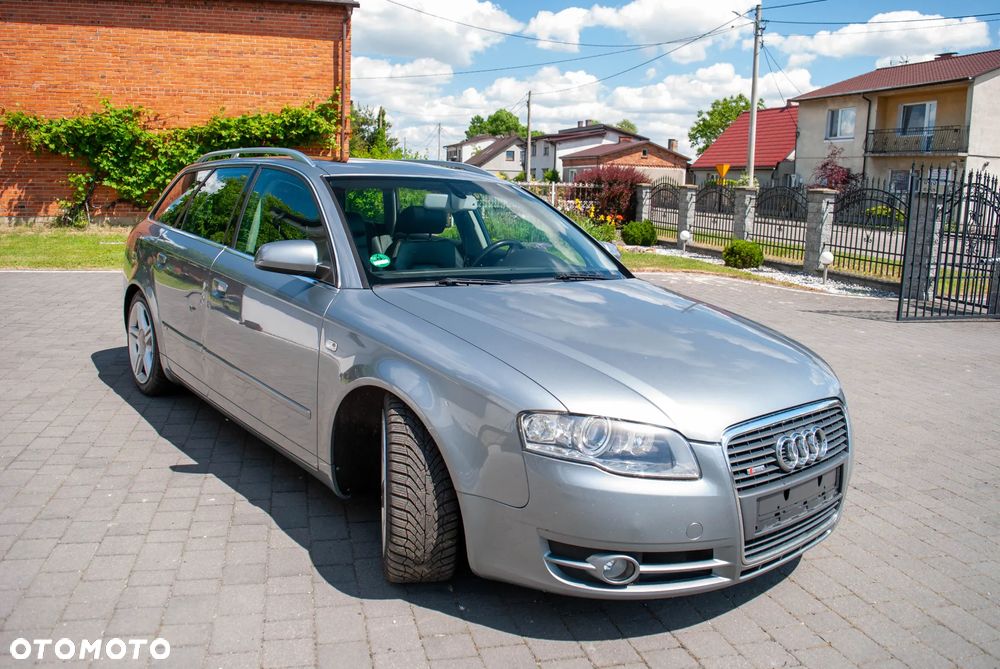 Audi A4 Avant 2.0 TDI DPF quattro - 11